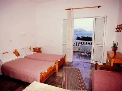 Otel Golden Sunset Mpoukaris