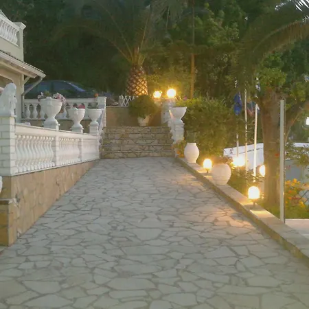 Otel Golden Sunset Mpoukaris