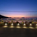 Golden Sunset Hotell Mpoukaris