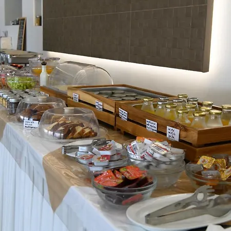 Hotell Golden Sunset Mpoukaris