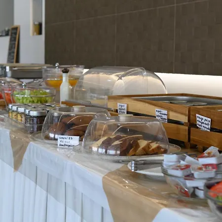 Golden Sunset Hotell Mpoukaris