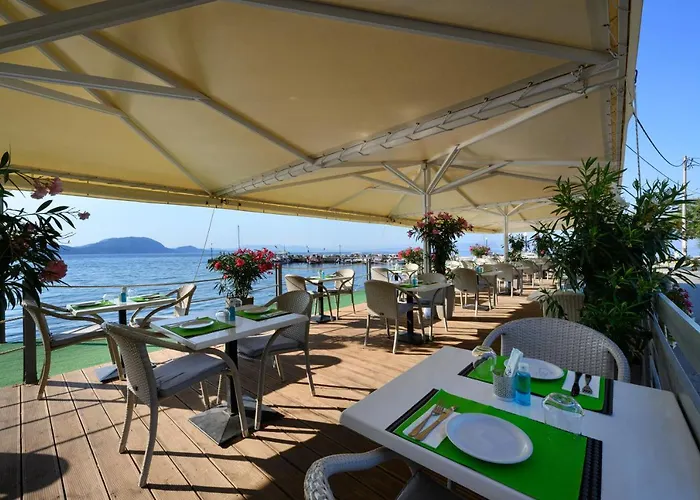 Golden Sunset Mpoukaris