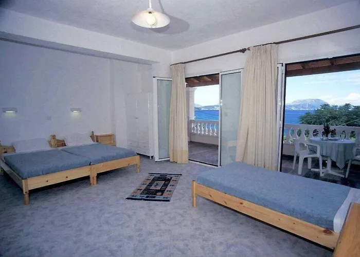 Hotel Golden Sunset