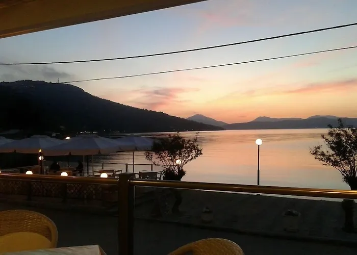 Golden Sunset Hotel Mpoukaris